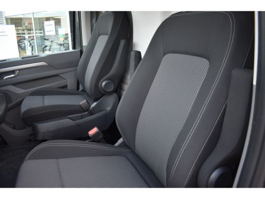 Volkswagen Transporter 2.0 TDI L2H1 DSG-8 30 Style | NIEUWE TYPE | TREKHAAK | CAMERA | NAVIGATIE ActivLease financial lease