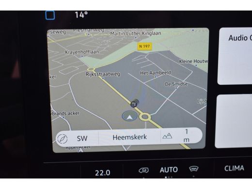 Volkswagen Transporter 2.0 TDI L2H1 DSG-8 30 Style | NIEUWE TYPE | TREKHAAK | CAMERA | NAVIGATIE ActivLease financial lease