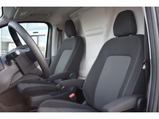 Volkswagen Transporter 2.0 TDI L2H1 DSG-8 30 Style | NIEUWE TYPE | TREKHAAK | CAMERA | NAVIGATIE ActivLease financial lease