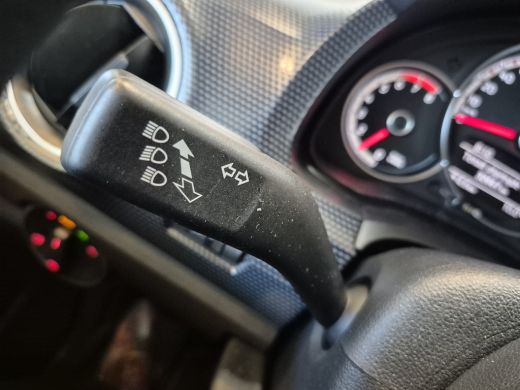 Volkswagen up! 1.0 | Airco | Bluetooth telefoonvoorbereiding | DAB ontvanger ActivLease financial lease