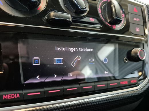 Volkswagen up! 1.0 | Airco | Bluetooth telefoonvoorbereiding | DAB ontvanger ActivLease financial lease