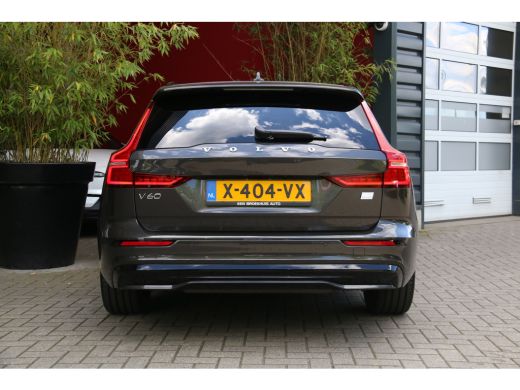 Volvo  V60 2.0 T6 Plug-in hybrid AWD Plus Dark | Panoramadak | Adaptive Cruise | Memory seats | Stuur/stoelv... ActivLease financial lease
