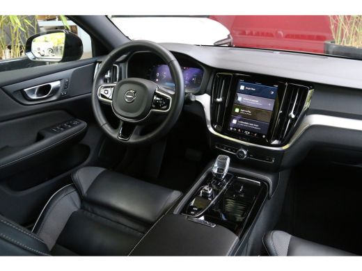 Volvo  V60 2.0 T6 Plug-in hybrid AWD Plus Dark | Panoramadak | Adaptive Cruise | Memory seats | Stuur/stoelv... ActivLease financial lease