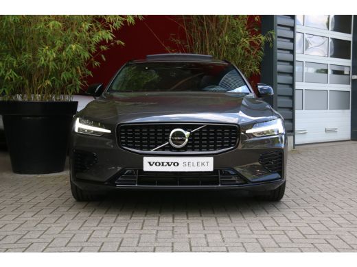 Volvo  V60 2.0 T6 Plug-in hybrid AWD Plus Dark | Panoramadak | Adaptive Cruise | Memory seats | Stuur/stoelv... ActivLease financial lease