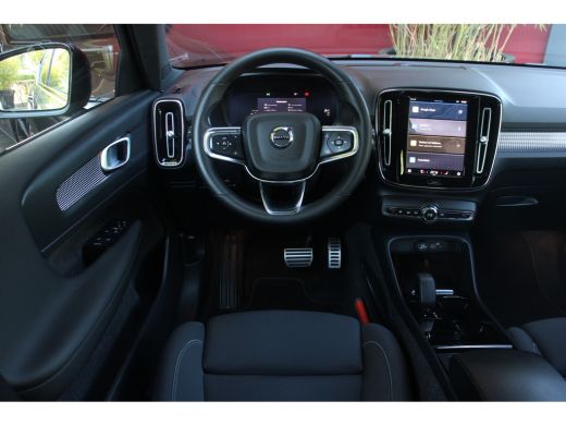 Volvo  XC40 Recharge Plus | Adaptive Cruise | Camera | Stuur/stoelverwarming ActivLease financial lease