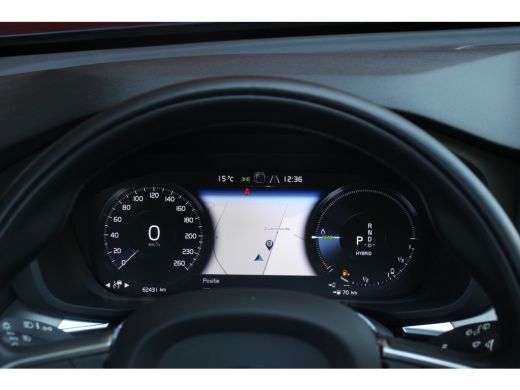Volvo  XC60 2.0 Recharge T8 AWD R-Design | Panoramadak | Adaptive Cruise | BLIS | Stuur/stoelverwarming ActivLease financial lease