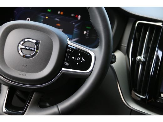 Volvo  XC60 2.0 T8 AWD Polestar Engineered | Bower&Wilkins | Trekhaak | 360 Camera | Panoramadak | Memory ActivLease financial lease