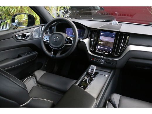 Volvo  XC60 2.0 T8 AWD Polestar Engineered | Bower&Wilkins | Trekhaak | 360 Camera | Panoramadak | Memory ActivLease financial lease