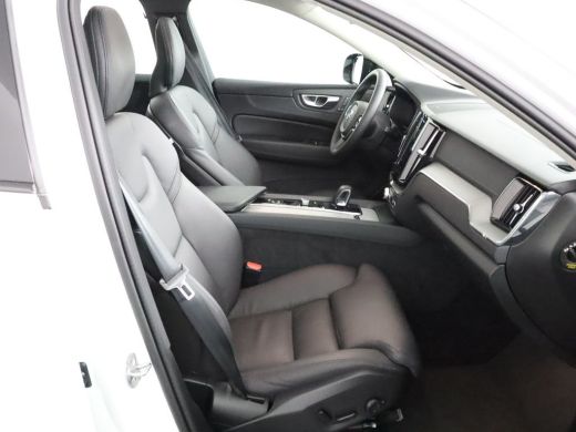 Volvo  XC60 T6 AWD Ultimate Dark | Head-Up Display | Stoel & stuurwielverwarming | Achterbankverwarming | Ada... ActivLease financial lease