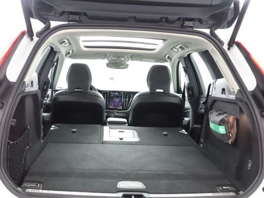Volvo  XC60 T6 AWD Ultimate Dark | Head-Up Display | Stoel & stuurwielverwarming | Achterbankverwarming | Ada... ActivLease financial lease