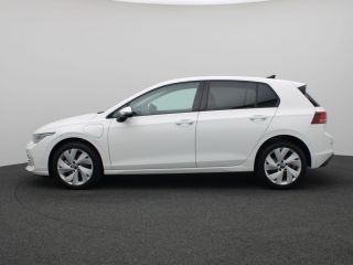 Volkswagen Golf 1.5 eHybrid Life Edition Adaptieve Cruise Controle, Navi via Apple Carplay/Android Auto, Achterui...