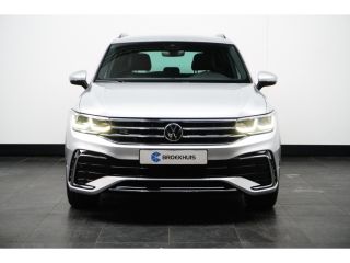 Volkswagen Tiguan 1.4 TSI 245PK DSG-6 eHybrid R-Line | NAVIGATIE | CAMERA | AUTO A. KLEP