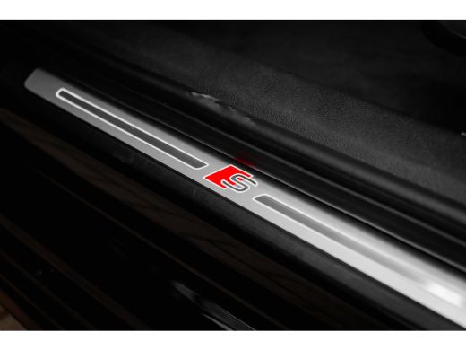 Audi A4 Avant 35 TFSI S edition Competition | Achteruitrijcamera | Parkeerhulp plus | Adaptief cruise con... ActivLease financial lease