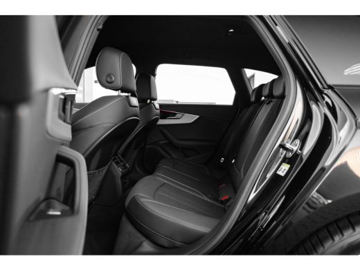 Audi A4 Avant 35 TFSI S edition Competition | Achteruitrijcamera | Parkeerhulp plus | Adaptief cruise con... ActivLease financial lease