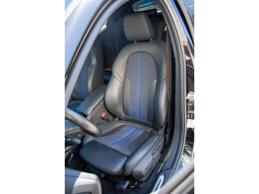 BMW 1-serie 118i High Executive Edition -M-sport-17''-Dab-Trekhaak- ActivLease financial lease
