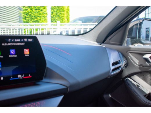 BMW 1-serie 120 M Sport Design Edition -ACC-Dab-Trekhaak- ActivLease financial lease