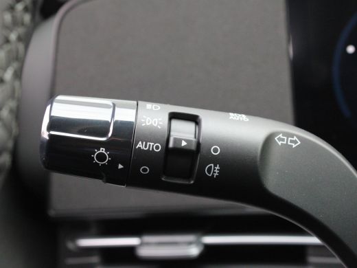 Hyundai KONA Electric Comfort Smart 65.4 kWh | Cruise control adaptief met Stop&Go en stuurhulp | Dodehoekdetectie met ... ActivLease financial lease