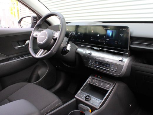 Hyundai KONA Electric Comfort Smart 65.4 kWh | Cruise control adaptief met Stop&Go en stuurhulp | Dodehoekdetectie met ... ActivLease financial lease