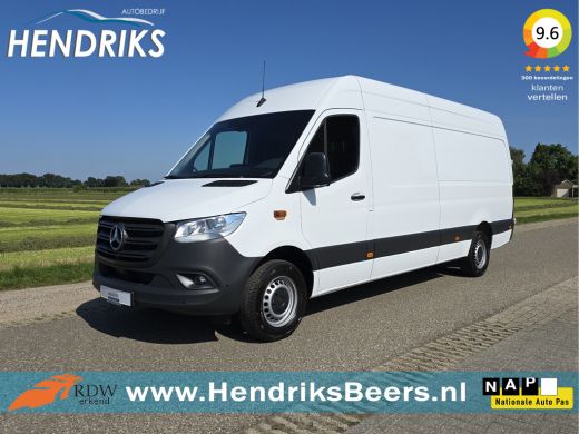 Mercedes Sprinter 315 1.9 CDI L3 H2 RWD - 150 Pk - Euro 6 - Navi - MBUX - ParkeerCamera - StoelVerwarming Mercedes Sprinter 315 1.9 CDI L3 H2 RWD - 150 Pk - Euro 6 - Navi - MBUX - ParkeerCamera - StoelVerwarming