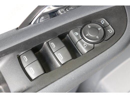 Opel Ampera-E Business executive 60 kWh 204 | Camera | Voorstoelen verwarmd | Stuur verw. | Xenon | Parkeerseno... ActivLease financial lease