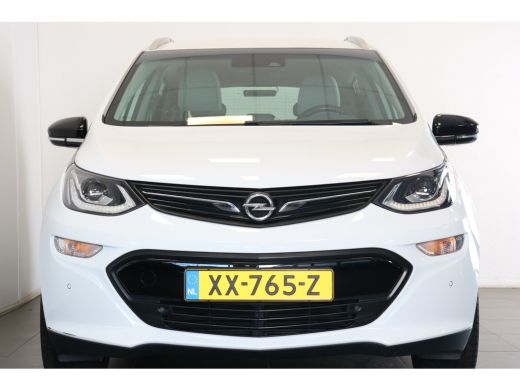Opel Ampera-E Business executive 60 kWh 204 | Camera | Voorstoelen verwarmd | Stuur verw. | Xenon | Parkeerseno... ActivLease financial lease