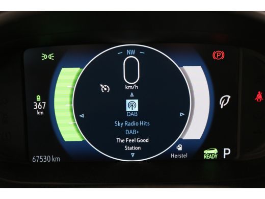 Opel Ampera-E Business executive 60 kWh 204 | Camera | Voorstoelen verwarmd | Stuur verw. | Xenon | Parkeerseno... ActivLease financial lease