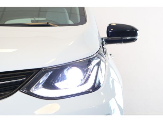 Opel Ampera-E Business executive 60 kWh 204 | Camera | Voorstoelen verwarmd | Stuur verw. | Xenon | Parkeerseno... ActivLease financial lease