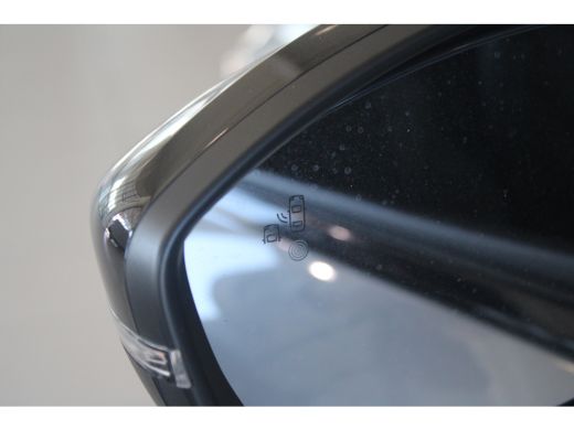 Peugeot 208 1.2 Turbo 100-PK GT | CAMERA V+A | DODE HOEK DETECTIE | ADAPTIVE CRUISE | KEYLESS ENTRY/START | ActivLease financial lease