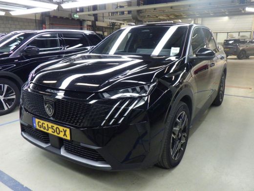 Peugeot 3008 1.2 Hybrid 136 GT Nieuwe Model! | Camera | Elek. Achterklep | 19" Lichtmetaal | Parkeersensoren |... Peugeot 3008 1.2 Hybrid 136 GT Nieuwe Model! | Camera | Elek. Achterklep | 19" Lichtmetaal | Parkeersensoren |...