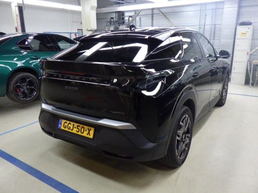 Peugeot 3008 1.2 Hybrid 136 GT Nieuwe Model! | Camera | Elek. Achterklep | 19" Lichtmetaal | Parkeersensoren |... ActivLease financial lease