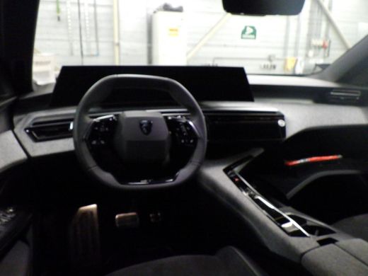 Peugeot 3008 1.2 Hybrid 136 GT Nieuwe Model! | Camera | Elek. Achterklep | 19" Lichtmetaal | Parkeersensoren |... ActivLease financial lease