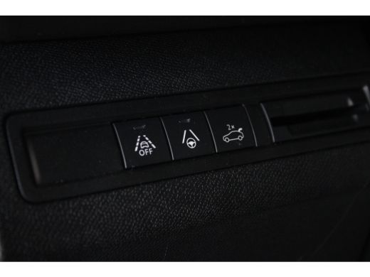Peugeot 3008 1.2 Turbo 130-PK EAT8 GT BLACK PACK AFNEEMBARE TREKHAAK | STOELVERWARMING | ADAPTIVE CRUISE | KEY... ActivLease financial lease
