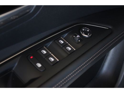 Peugeot 3008 1.2 Turbo 130-PK EAT8 GT BLACK PACK AFNEEMBARE TREKHAAK | STOELVERWARMING | ADAPTIVE CRUISE | KEY... ActivLease financial lease