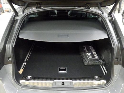 Peugeot 508 SW 1.2 PureTech 130 GT Focal | Panoramadak | Lederen stoelen met massage | | Apple Carplay/Androi... ActivLease financial lease