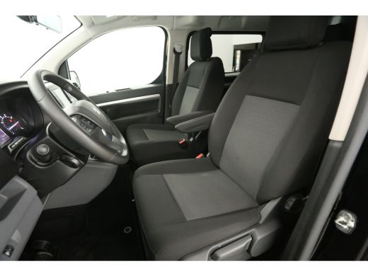 Peugeot Expert 2.0 BlueHDI L3H1 145PK Dubbele Cabine Airco Camera Carplay Cruise 5 Pers Navi PDC Trekhaak ActivLease financial lease