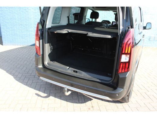 Peugeot Rifter 1.2 Puretech Allure | Automaat | Navigatie | Camera | Grip control | All season | Trekhaak | ActivLease financial lease