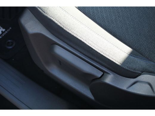 Peugeot Rifter 1.2 Puretech Allure | Automaat | Navigatie | Camera | Grip control | All season | Trekhaak | ActivLease financial lease