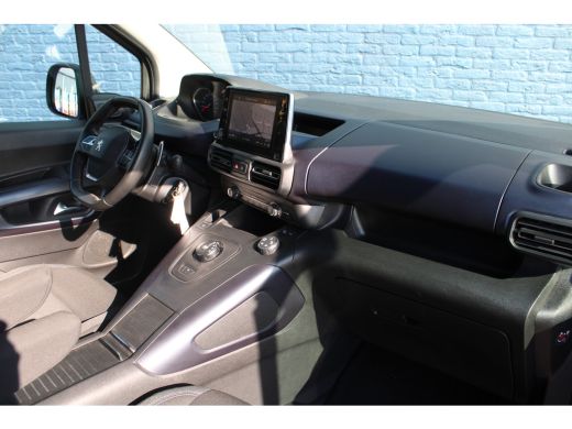 Peugeot Rifter 1.2 Puretech Allure | Automaat | Navigatie | Camera | Grip control | All season | Trekhaak | ActivLease financial lease