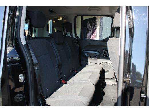 Peugeot Rifter 1.2 Puretech Allure | Automaat | Navigatie | Camera | Grip control | All season | Trekhaak | ActivLease financial lease