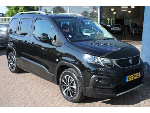 Peugeot Rifter 1.2 Puretech Allure | Automaat | Navigatie | Camera | Grip control | All season | Trekhaak | ActivLease financial lease