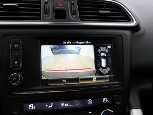 Renault Kadjar 1.5 DCI INTENS + WEGKLAPBARE TREKHAAK | CAMERA | APPLE CARPLAY ActivLease financial lease