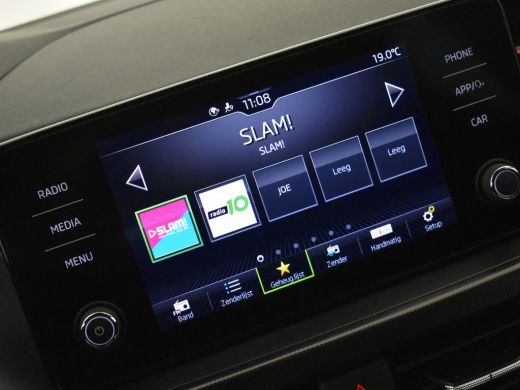 Skoda Scala 1.0 TSI Sport Business 111pk | 1e eignaar | 100%dealeronderhouden | Cruise control | Led koplampe... ActivLease financial lease
