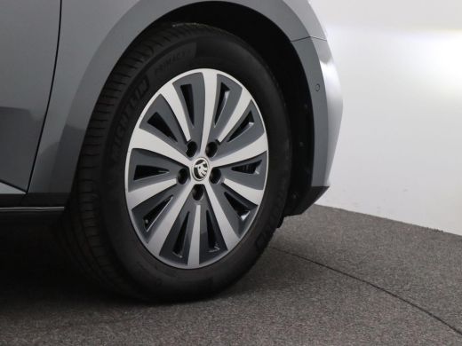 Skoda Superb Combi 1.4 TSI iV Business Edition 218PK DSG Matrix led, adaptive cruise, standkachel, Stoelverwar... ActivLease financial lease