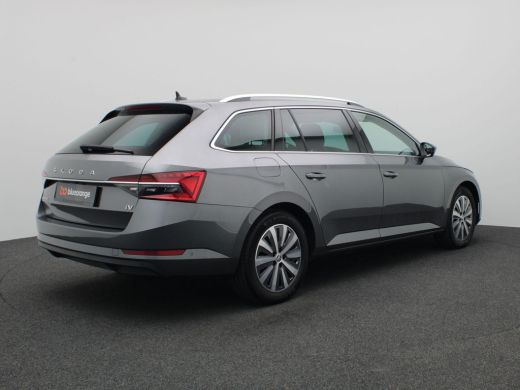 Skoda Superb Combi 1.4 TSI iV Business Edition 218PK DSG Matrix led, adaptive cruise, standkachel, Stoelverwar... ActivLease financial lease