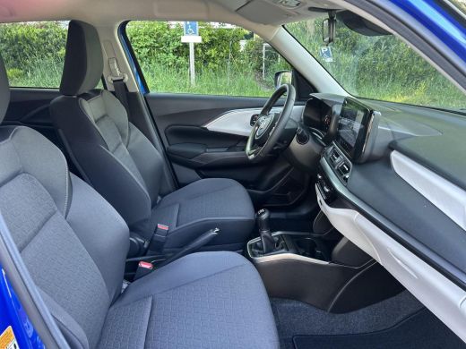 Suzuki Swift 1.2 Style Smart Hybrid ActivLease financial lease