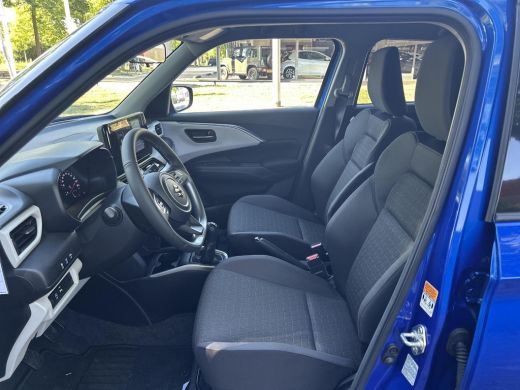Suzuki Swift 1.2 Style Smart Hybrid ActivLease financial lease