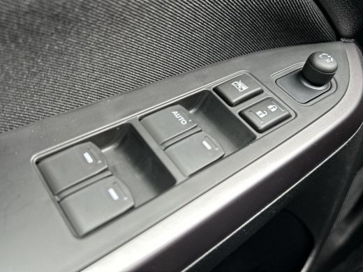 Suzuki Vitara 1.5 Hybrid Select **NIEUWE AUTO/ AUTOMAAT** ActivLease financial lease