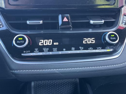 Toyota Corolla Touring Sports 1.8 Hybrid Active | Trekhaak | Navigatie | Carplay | 17 inch LM-velgen | ActivLease financial lease