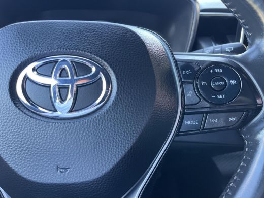Toyota Corolla Touring Sports 1.8 Hybrid Active | Trekhaak | Navigatie | Carplay | 17 inch LM-velgen | ActivLease financial lease