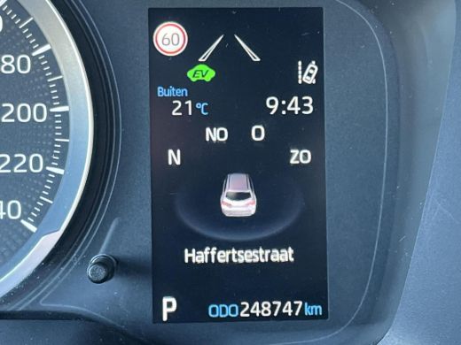 Toyota Corolla Touring Sports 1.8 Hybrid Active | Trekhaak | Navigatie | Carplay | 17 inch LM-velgen | ActivLease financial lease